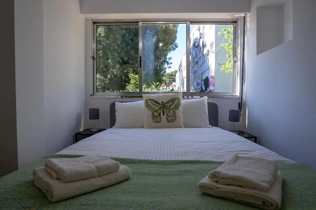 Encarnacao Metro Apartment Lisbon